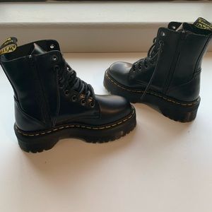 Dr. Martens Classic Jadon Black Smooth Leather Platform Boots for Women.